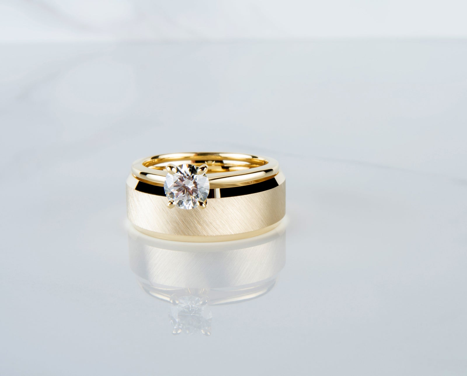 A Guide to Solitaire Engagement Rings