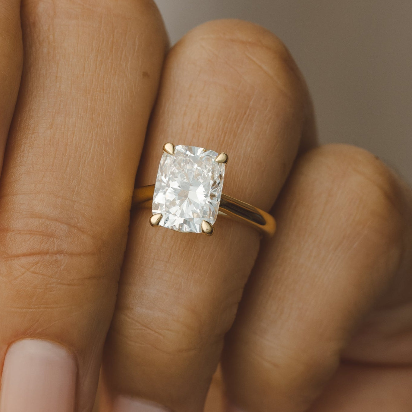 Cushion Diamond Engagement Rings 