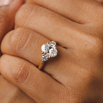 Charlotte Oval and Round Diamond Engagement Ring Setting