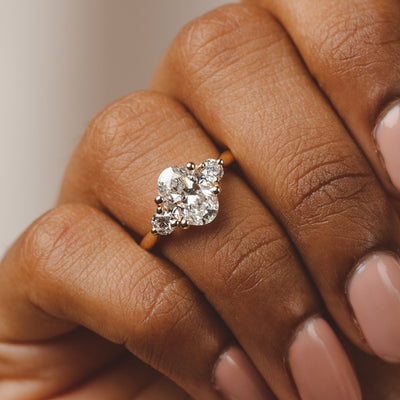 Charlotte Oval and Round Diamond Engagement Ring Setting