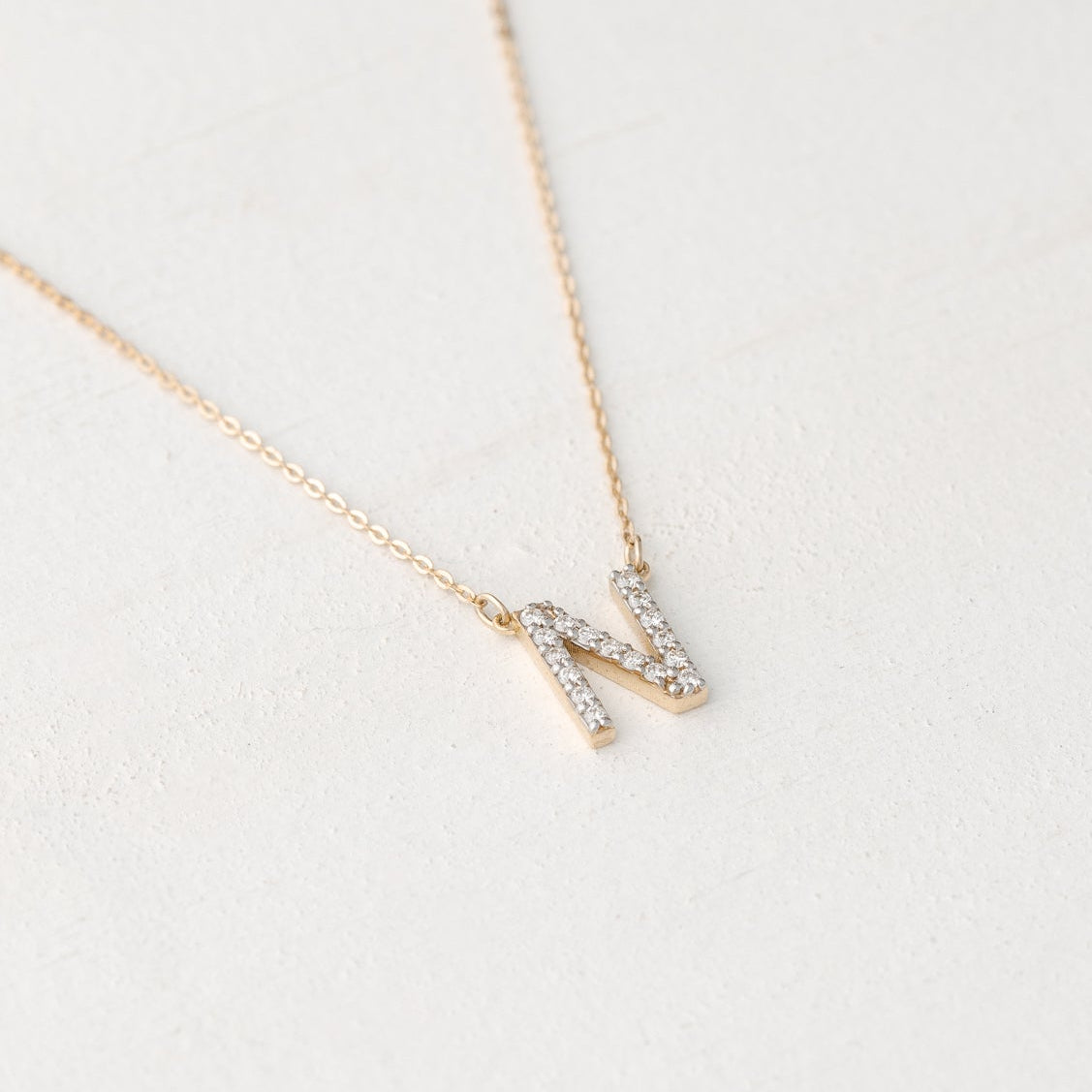 Diamond Initial Pendant & Chain N-T (18ct Gold)