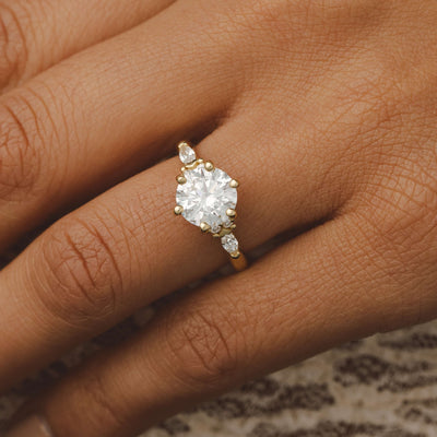 Willow Round 6-Prong Diamond Engagement Ring Setting