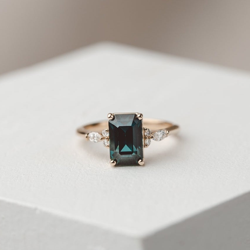 Lily Emerald Madagascar Teal Sapphire Engagement Ring – KAVALRI