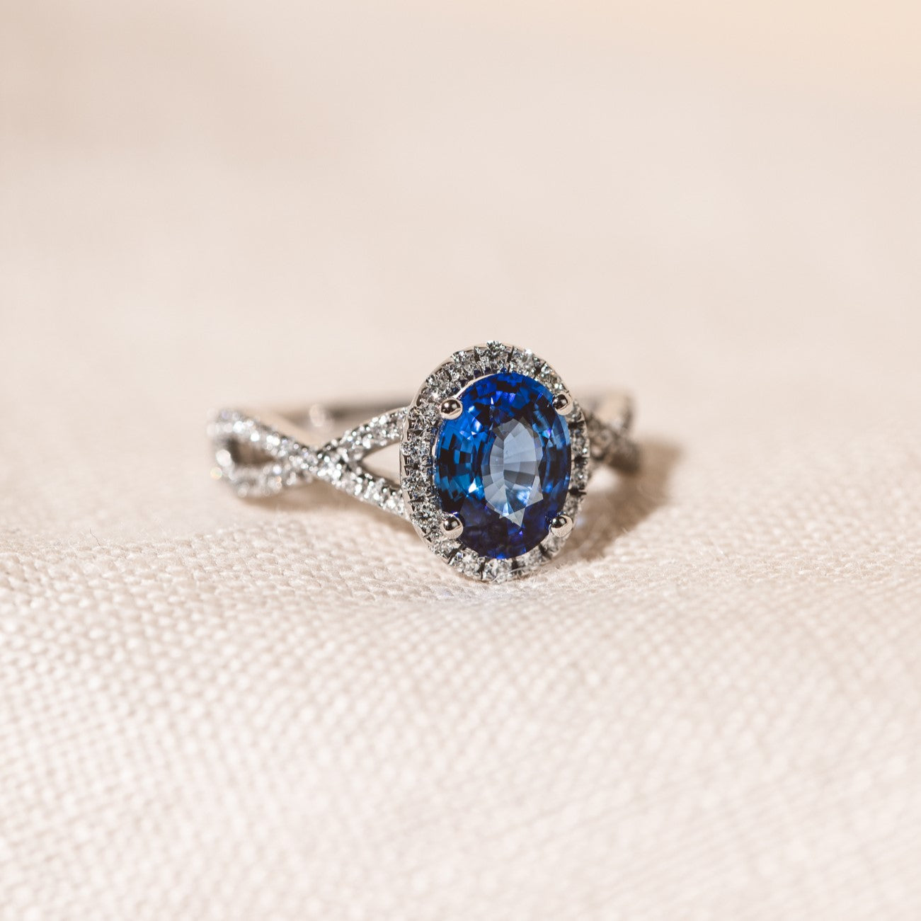 Leilani Oval Sapphire and Diamond Engagement Ring – KAVALRI